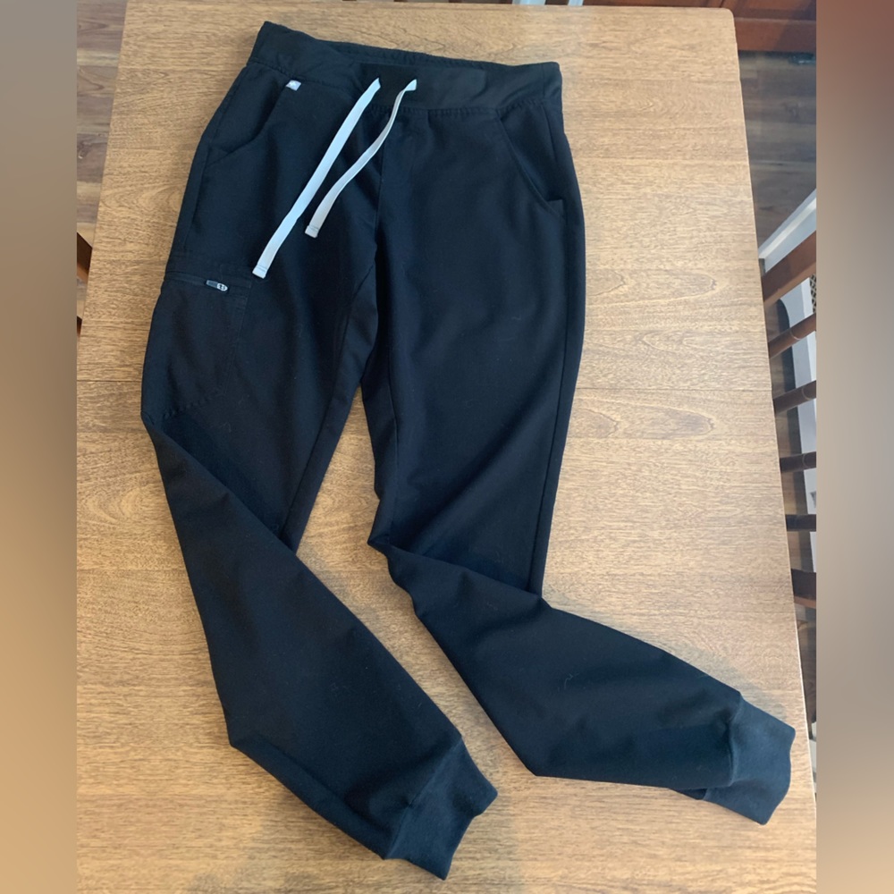 Figs - Zamora Jogger Scrub Pants - Size S Tall
